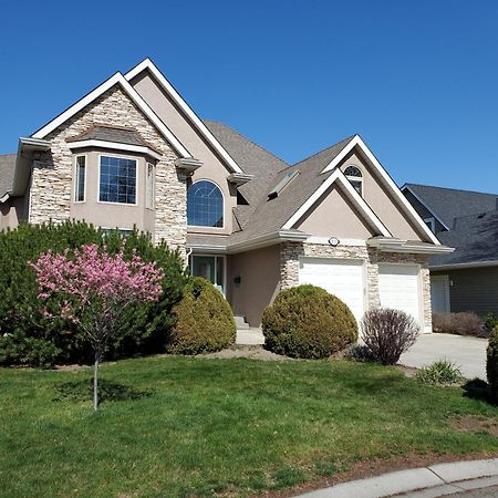 Overlander B&B Kamloops Bagian luar foto